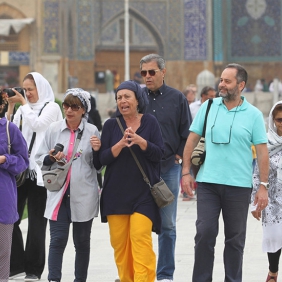 free walking tour isfahan